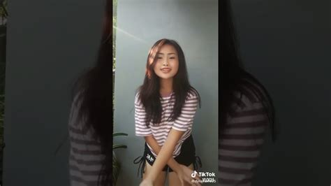 pinay finger sarap|Panoorin mo mag finger si Mau.